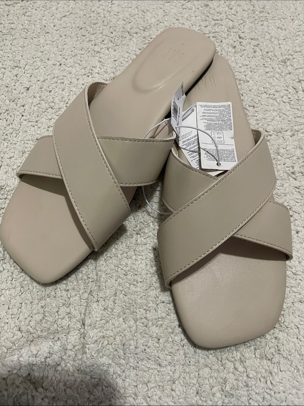 NWT- GAP- 8